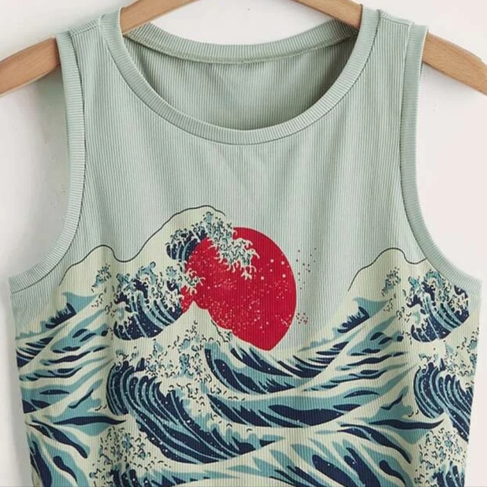 Plus Wave Print Tank Crop Top